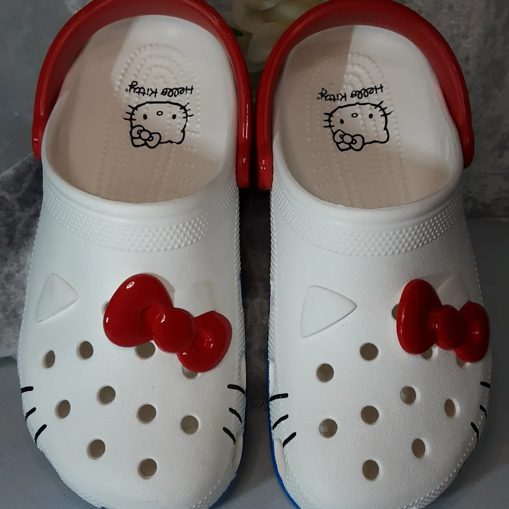 Crocs Hello Kitty New Without Tags Men 7 Women 9 White Red bue - Picture 11 of 14